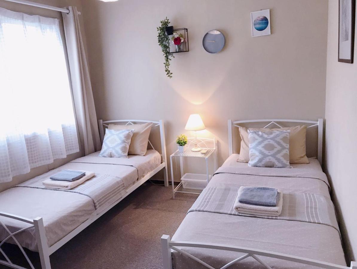 Seaside Maisonette 200M From Sea Pafos Dış mekan fotoğraf